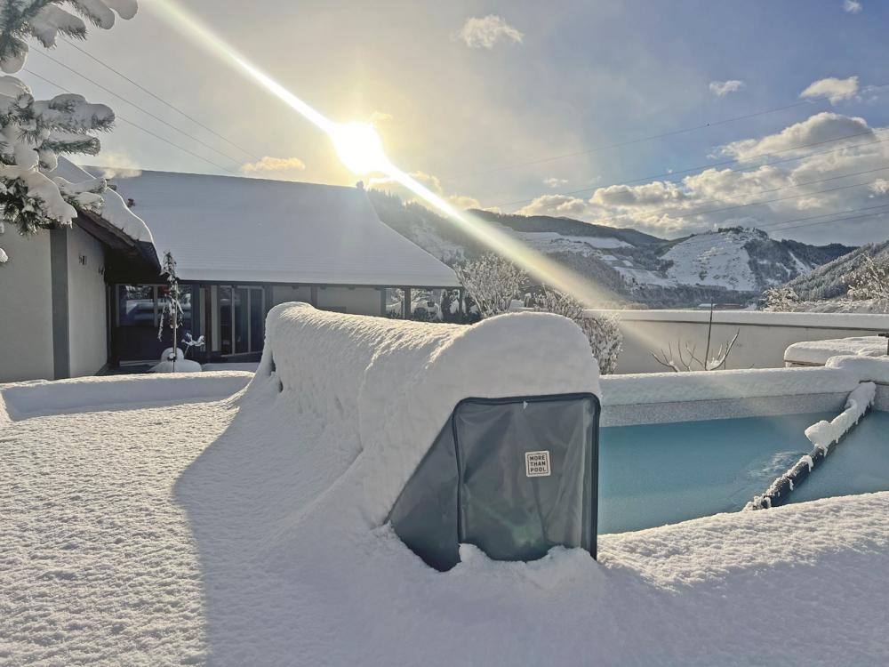 Winterabdeckhaube für Rollladen